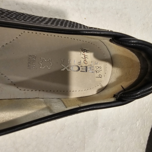 Geox Leather With Metal Cap Toe - Picture 9 of 10